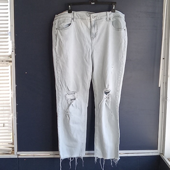 - GUC Old Navy distressed ankle jeans frayed bottoms - Picture 2 of 7